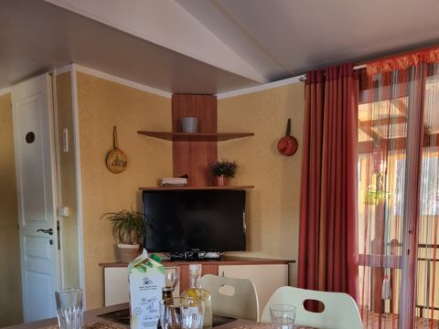 Mobilhome 1/6 personnes - 63 Résid de la - FORÊT Terrasse couverte - Lave vaisselle - Climatisation - Télévision