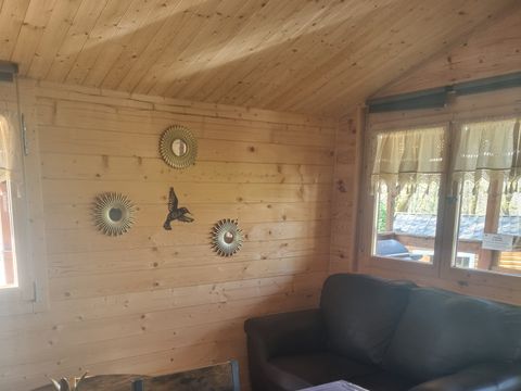 CHALET 2 personnes - 72 La Cabane En tête à tête 35M2 2 Pers Suite parentale + Terrasse couverte + Télé 2 pers