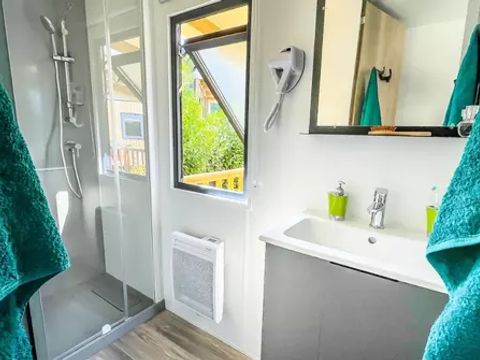 LODGE 4 personnes - Lodge PREMIUM 3 Pièces 4 Personnes + TV