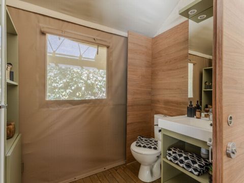 TENTE 4 personnes - Tente Lodge Cristal 4 p 2 Ch 1 Sdb ***