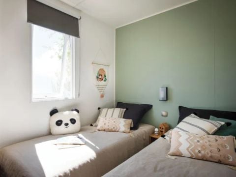 MOBILHOME 6 personnes - Mobil Home Aqua 2ch 4/6pers Terrasse Semi-Couverte TV