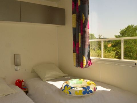 MOBILHOME 6 personnes - Privilège 3ch 6p MOBILHOME 6 personnes - Privilège 3ch 6p