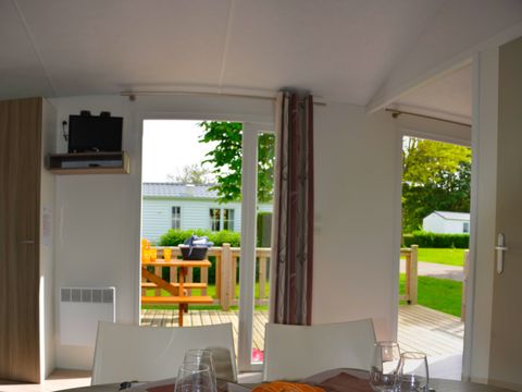 MOBILHOME 4 personnes - Confort - Grande terrasse couverte