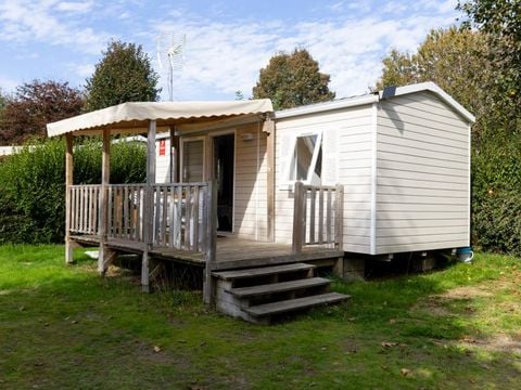 MOBILHOME 4 personnes - 2 chambres (sans sanitaires) 1 couple et 2 enfants de - 40 kgs