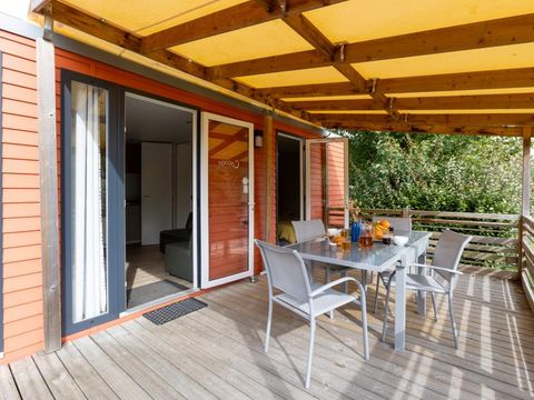 MOBILHOME 4 personnes - Premium - 2 SDB- spa privatif