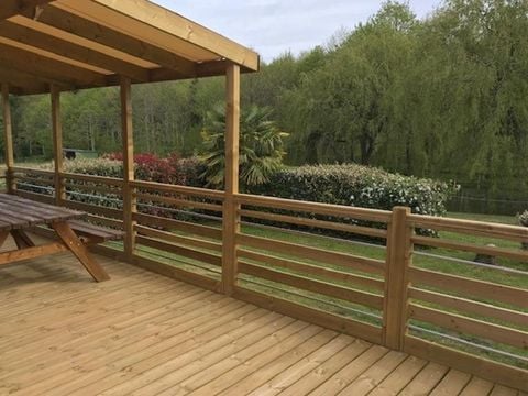 MOBILHOME 4 personnes - Premium - 2 SDB- spa privatif