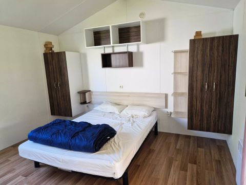 MOBILHOME 4 personnes - CONFORT PMR 3 Pièces 4 Personnes + TV