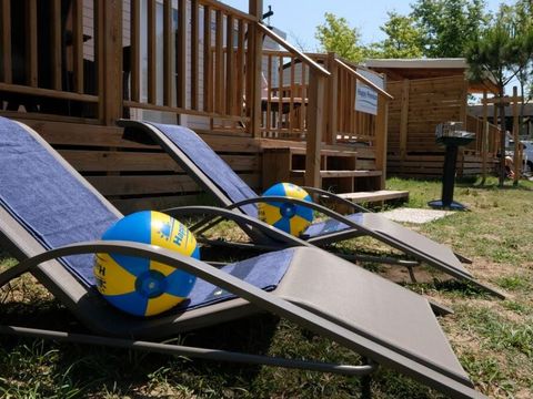 MOBILHOME 7 personnes - Happy premium suite Area J with sea view