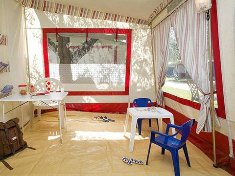 BUNGALOW TOILÉ 5 personnes - Bungalow Tent (AT) sans sanitaires