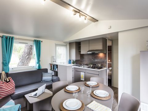 MOBILHOME 6 personnes - Comfort | 3 Ch. | 6 Pers. | Terrasse surélevée | Clim.