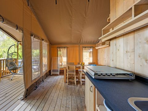 TENTE TOILE ET BOIS 4 personnes - Bijela Uvala - Tente Safari + sanitaires + air conditionné (6P)