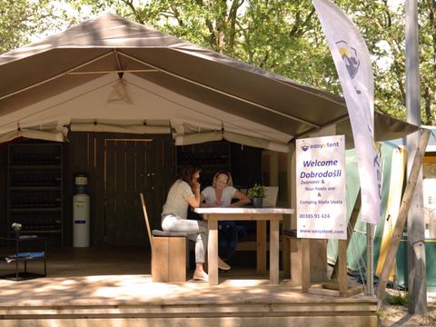 TENTE TOILE ET BOIS 4 personnes - Bijela Uvala - Tente Safari de luxe
