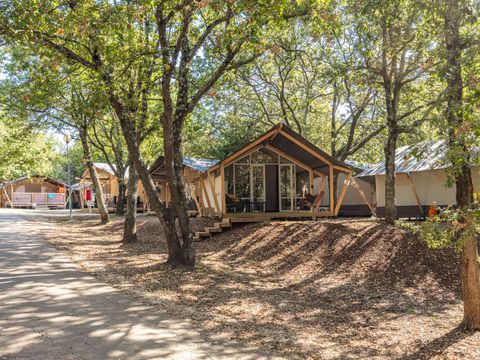 TENTE TOILE ET BOIS 4 personnes - Bijela Uvala - Tente safari Bella Vista + air conditionné (4P)