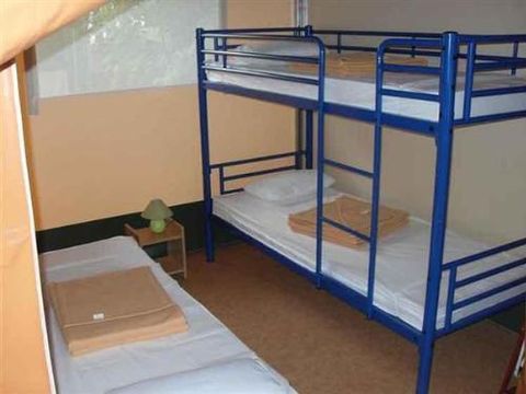 Bungalow toilé 5 personnes - ECO (sans sanitaires)