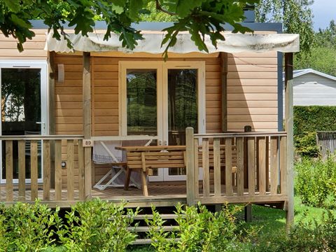 MOBILHOME 6 personnes - 33m² - 3 chambres - terrasse semi couverte