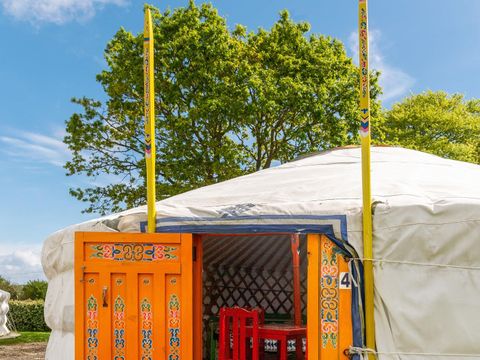 HÉBERGEMENT INSOLITE 6 personnes - sans sanitaire