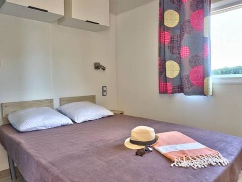 MOBILHOME 6 personnes - 3 chambres.