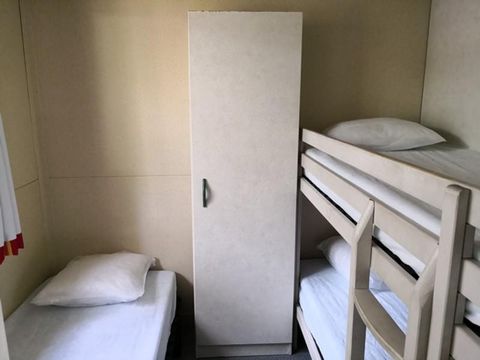 BUNGALOW 5 personnes - MOREA (arrivée samedi)