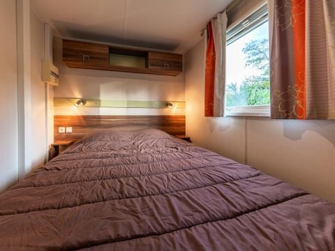 MOBILHOME 6 personnes - 3 Pièces 6 Personnes Climatisé + TV (4 adultes + 2 enfants -12 ans max)
