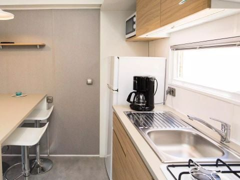 MOBILHOME 6 personnes - 3 Pièces 6 Personnes Climatisé + TV  (4 adultes + 2 enfants de - de 12 ans max)