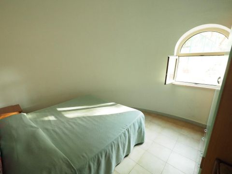 BUNGALOW 2 personnes - IGLOO avec frigo