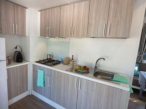 MOBILHOME 6 personnes -  Classic | 3 Ch. | 6 Pers. | Terrasse surélevée non couverte | 1 SDB | Clim.