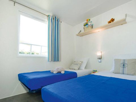 MOBILHOME 4 personnes - Comfort | 2 Ch. | 4 Pers. | Terrasse surélevée non couverte | 2 SDB | Clim.