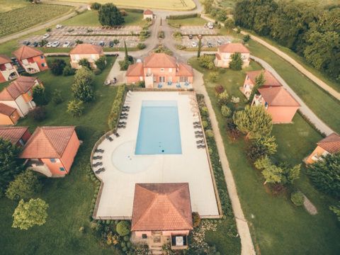 Le Domaine de Claire Rive - Camping Lot