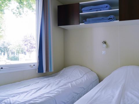 Mobilhome 6 personnes - Classic XL | 3 Ch. | 6 Pers. | Terrasse surélevée | Clim. | TV