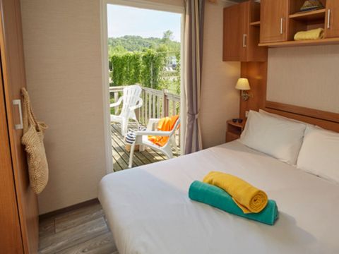 Mobilhome 8 personnes - Classic XL | 3 Ch. | 6/8 Pers. | Terrasse surélevée non couverte | Clim.