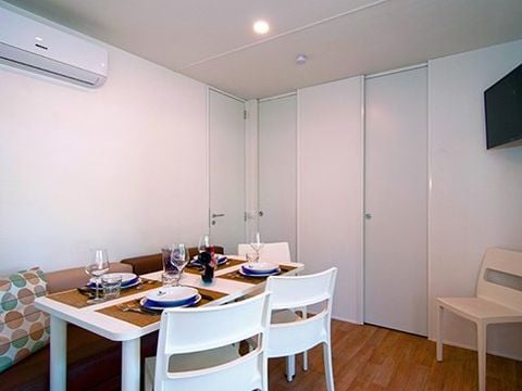 Mobilhome 6 personnes - LODGE DELUXE