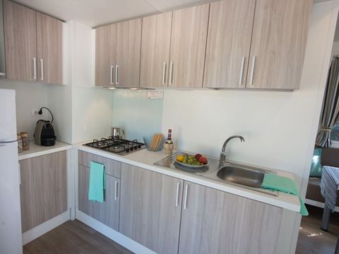 MOBILHOME 6 personnes - Comfort | 3 Ch. | 6 Pers. | Terrasse surélevée | 2 SDB | Clim