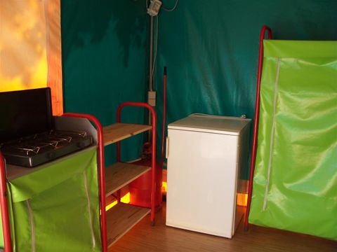 BUNGALOW TOILÉ 5 personnes - Sans sanitaire