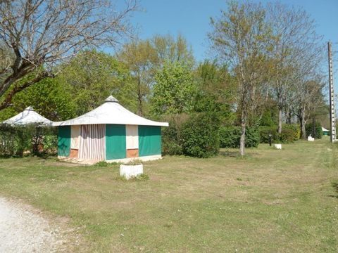 BUNGALOW TOILÉ 5 personnes - Sans sanitaire