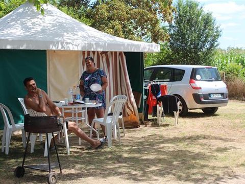 BUNGALOW TOILÉ 5 personnes - Sans sanitaire