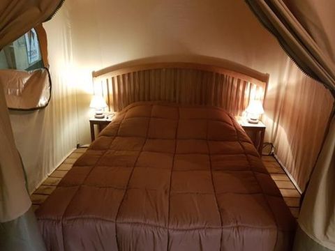 TENTE TOILE ET BOIS 5 personnes - FAMILY SANS SANITAIRES