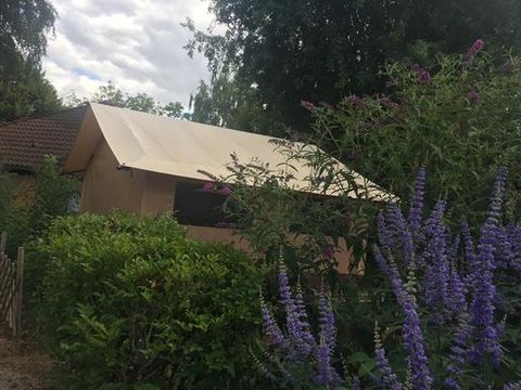 TENTE TOILE ET BOIS 5 personnes - VICTORIA SANS SANITAIRES