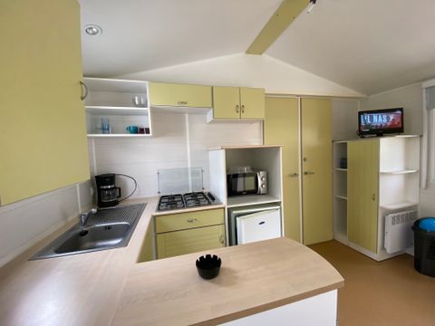 MOBILHOME 4 personnes - O'hara  30m2 + terrasse 10.50m2, TV