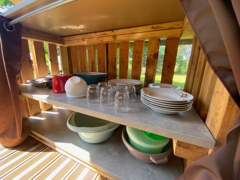 TENTE 2 personnes - CABANE PERCHEE 2 PERS +possibilité tente sup (cabane sur pilotis) - sans sanitaires