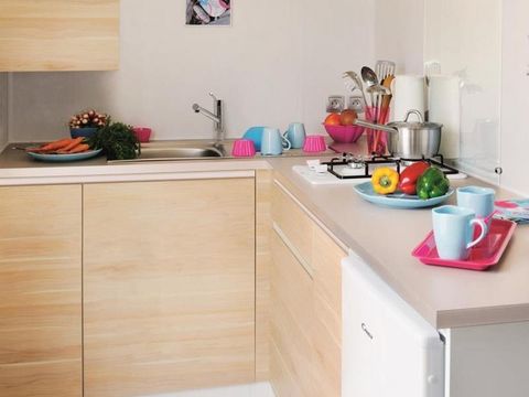 MOBILHOME 2 personnes - Mobil-home Standard 18m² (1 chambre) + TV + terrasse 2 pers