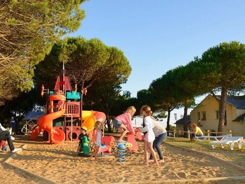 Flower Camping Le Bois d'Amour  - Camping Morbihan