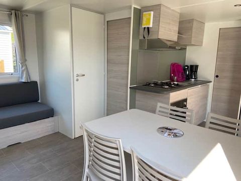 MOBILHOME 4 personnes - CHEVALIER GUIGNETTE (2020) - MH 68 - Breiz Iloc