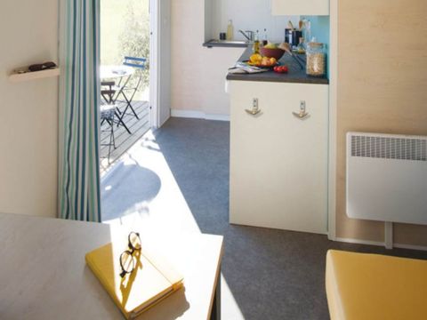 MOBILHOME 2 personnes - MH CONFORT PLUS 1 CH 1 SDB