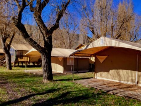TENTE TOILE ET BOIS 5 personnes - ECO 2ch 5P sans sanitaires