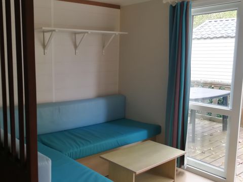 MOBILHOME 6 personnes - Mobilhome DUO - 2 chambres, 2 salles de bain, 2 WC, 1 canapé-lit, lave vaisselle, 43,5m² terrasse comprise 1/6 pers