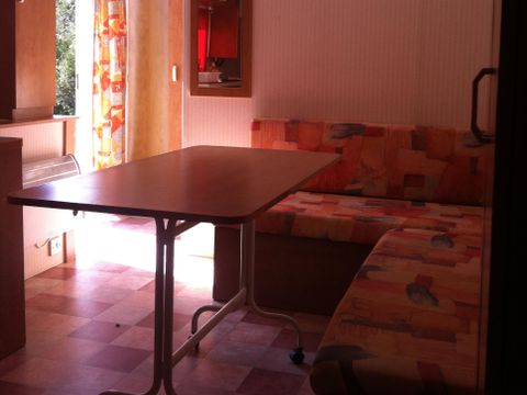 MOBILHOME 4 personnes - Vintage Standard 20m² - 2 chambres + terrasse non-couverte + TV