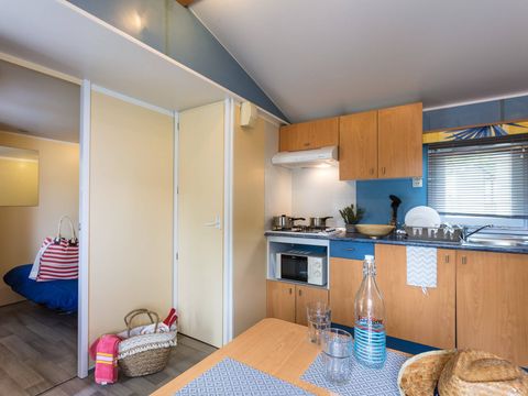 MOBILHOME 6 personnes - Mobil-home | Classic | 2 Ch. | 4/6 Pers. | Terrasse simple