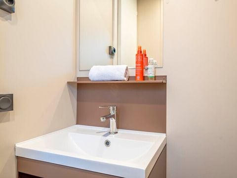 MOBILHOME 2 personnes - MH 1 ch MITOYEN CONFORT - 2 personnes