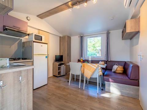 MOBILHOME 4 personnes - MH 2 ch - 2 Salles de bains - CONFORT - 4 personnes