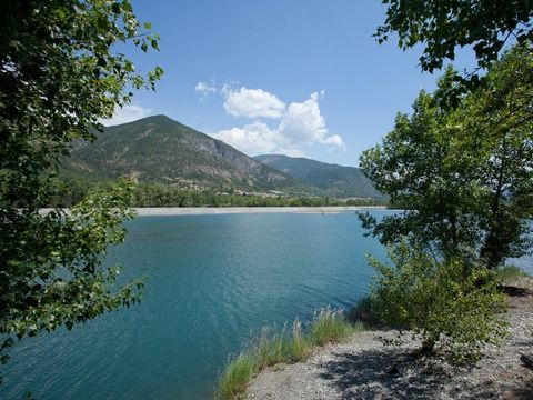 Les Ecolodges des 3 Lacs - Camping Hautes-Alpes